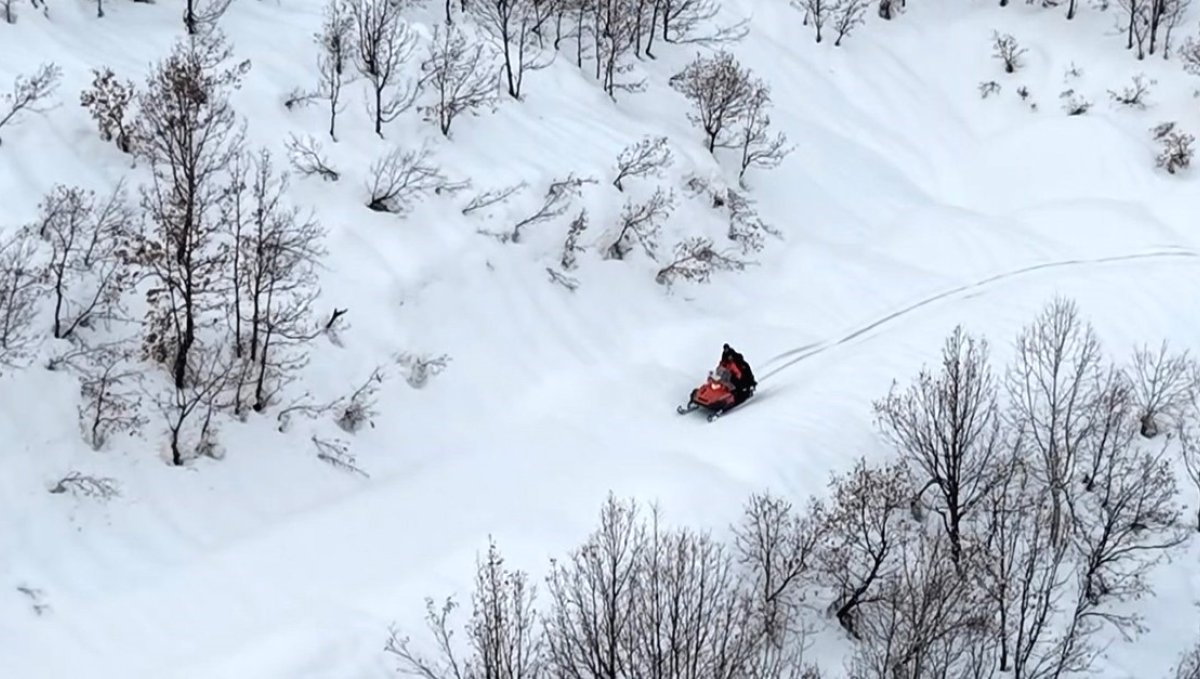 Muş'ta kar motorlu müdahale: 10 köy ve 24 mezraya yeniden enerji verildi