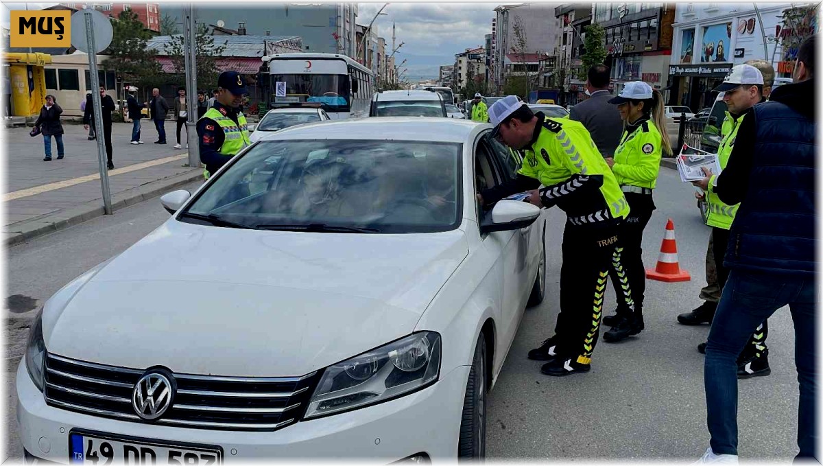 Muş'ta "Karayolu Trafik Haftası" denetimi yapıldı