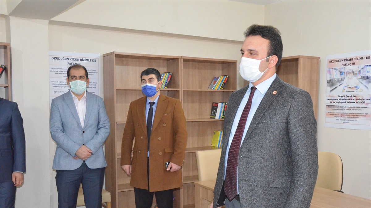 Muş'ta öğretmenler için materyal hazırlama destek noktası açıldı