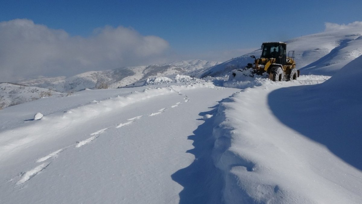 Muş'ta tüm köy yolları ulaşıma açıldı