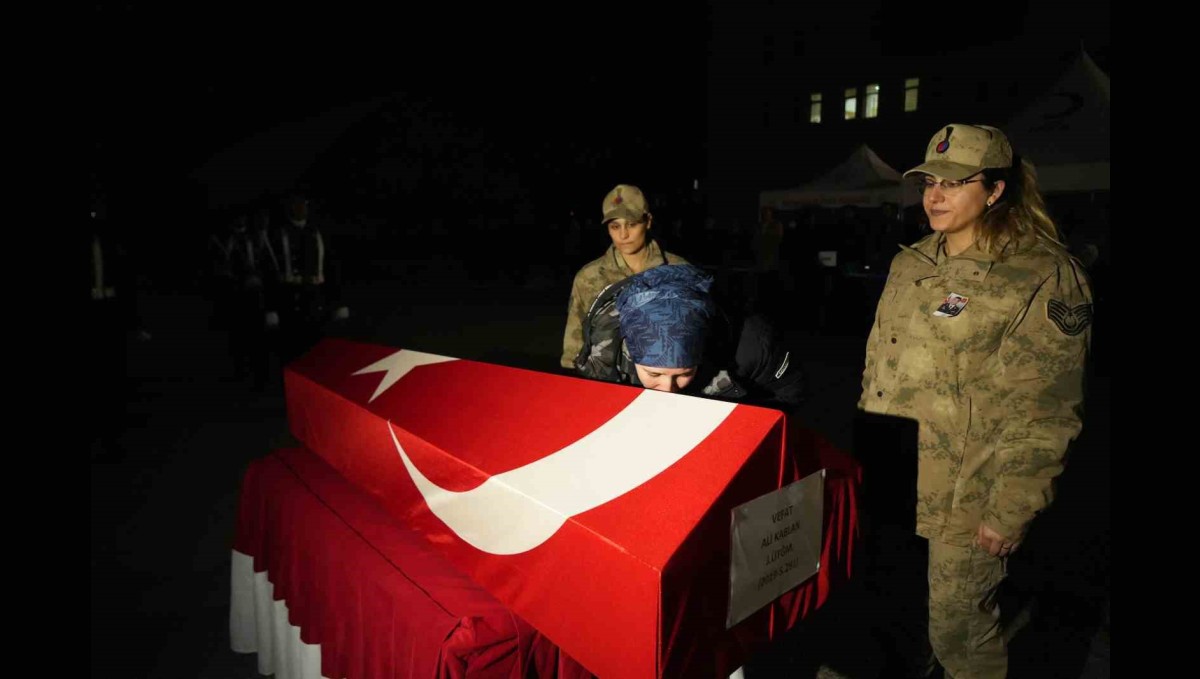 Muş'ta Üsteğmen Ali Kablan silah kazasında hayatını kaybetti