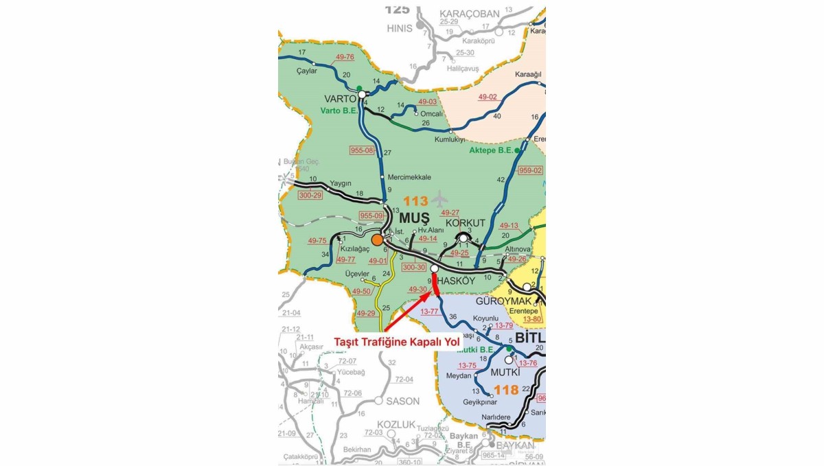 Muş'ta yoğun kar yağışı: Hasköy-Mutki yolu ulaşıma kapandı