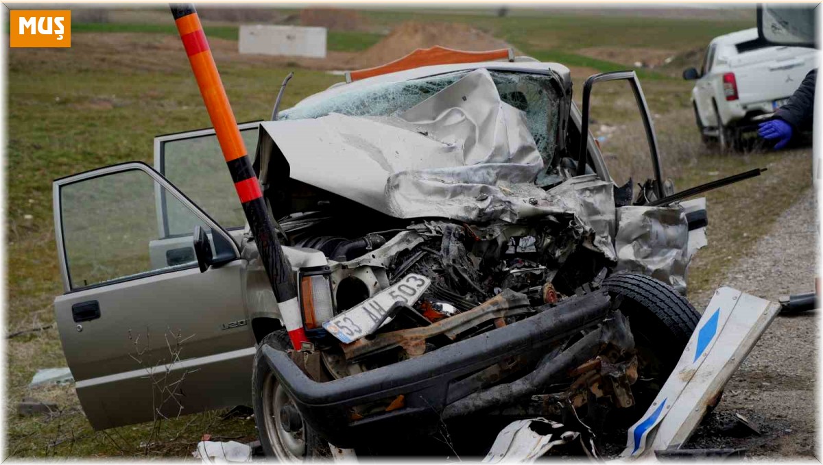 Muş-Varto karayolunda feci kaza: 1 ölü, 2 yaralı