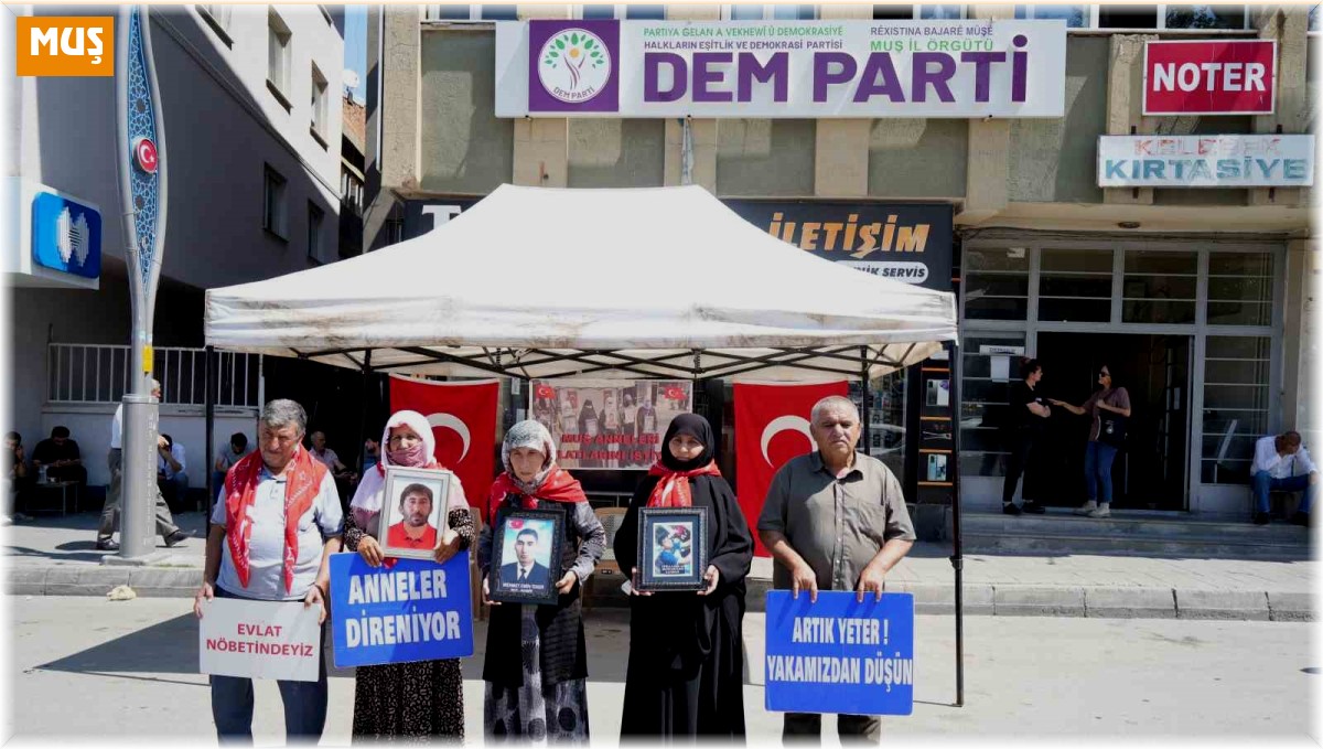 Muşlu ailelerin evlat nöbeti devam ediyor