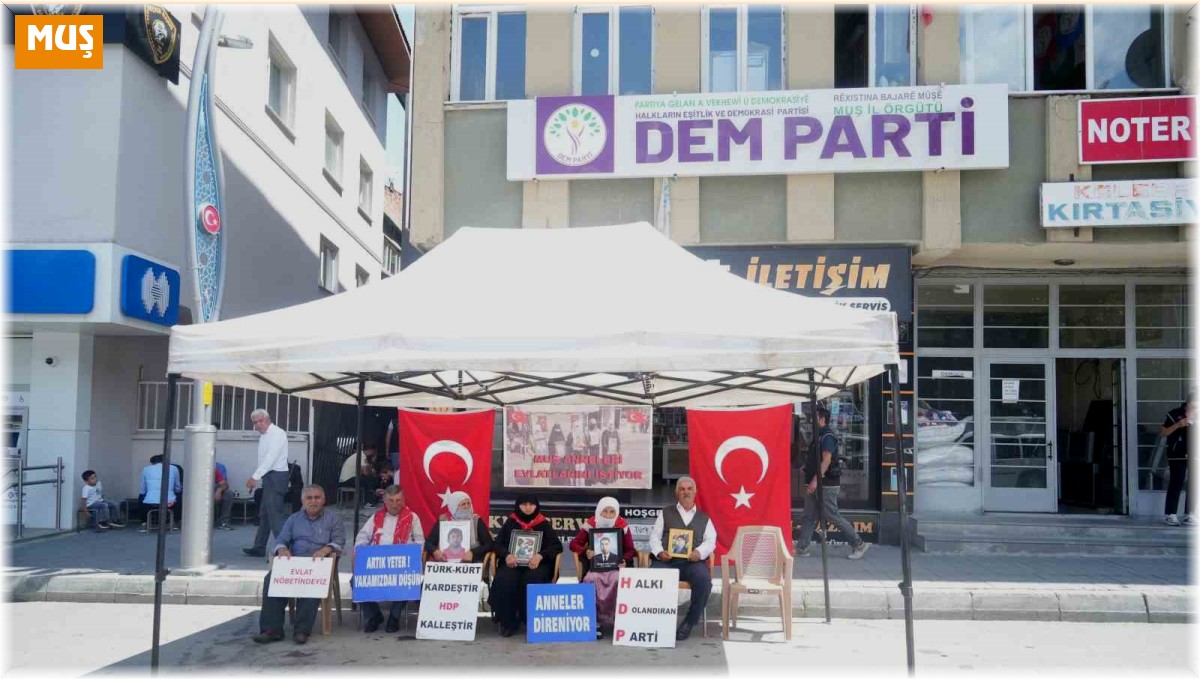 Muşlu annelerin evlat nöbeti devam ediyor