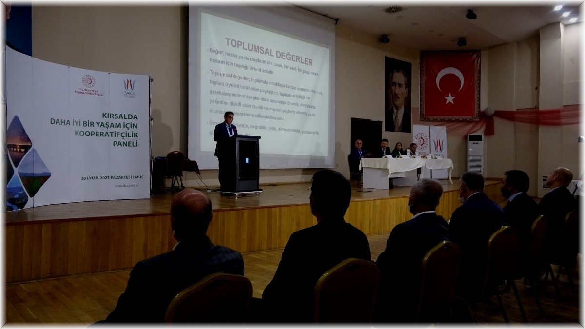Muş’ta DAKA’dan kooperatifçilik paneli