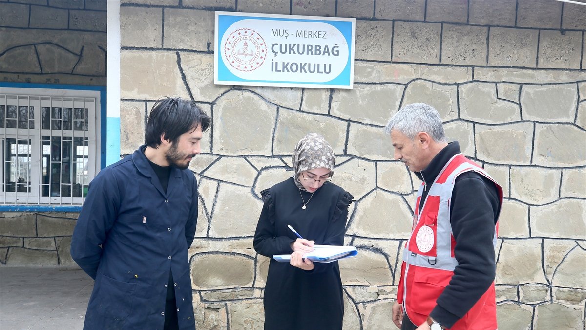 Muş’ta mobil onarım ekibi 210 köy okulunu yeniledi, 2.8 milyon lira tasarruf sağladı