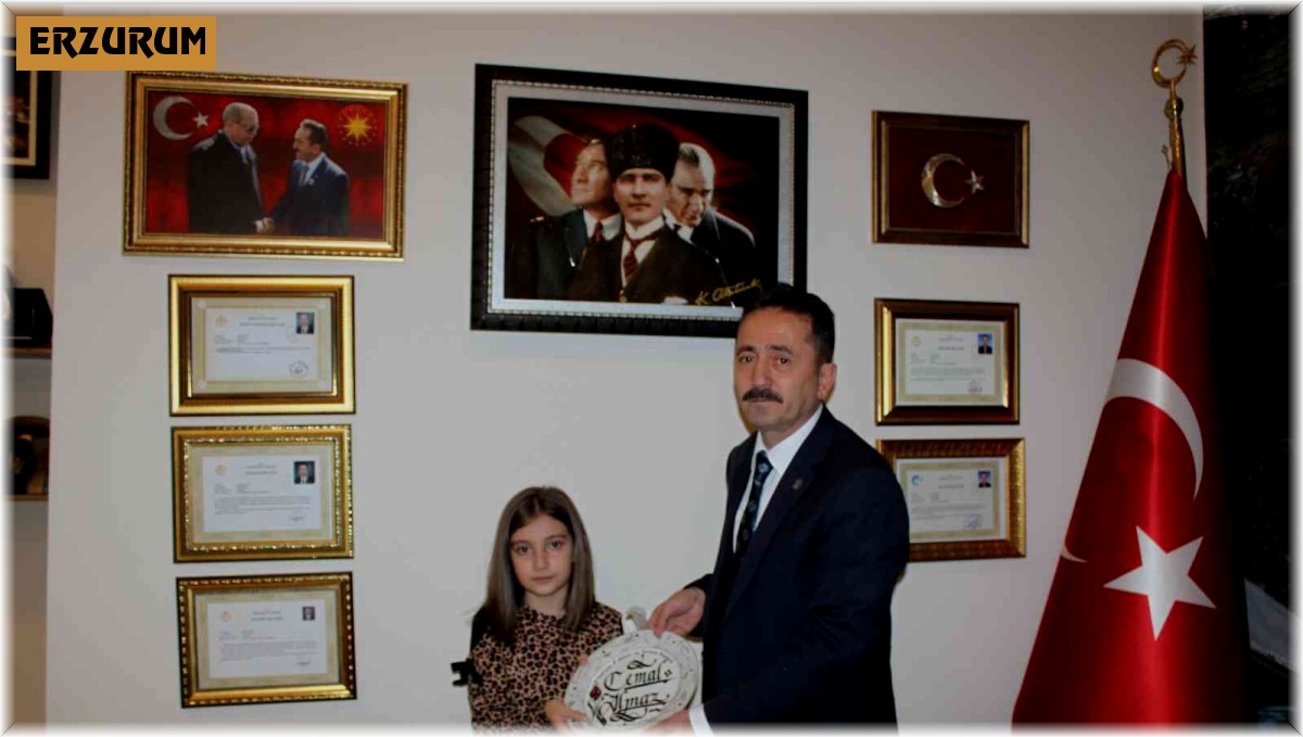 Müzelerin ücretsiz kütüphanelerin açık kalmasını istedi