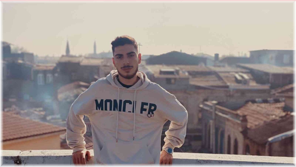 Müzisyen Kalacı: "Farklı kuşaklara hitap eden şarkılar, gelecek nesillere de aktarılıyor"