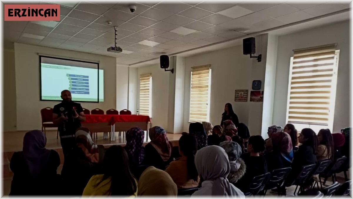 Narkotik polisleri annelere madde bağımlılığını anlattı
