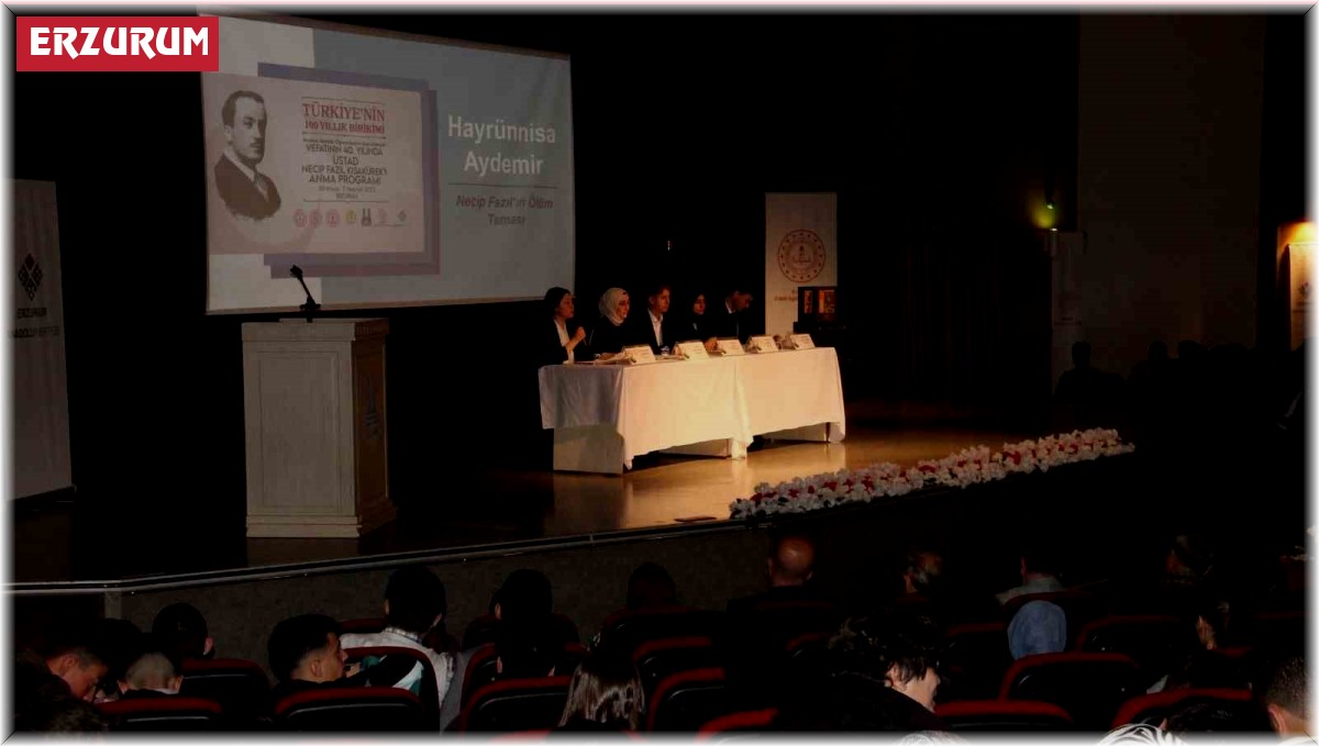 Necip Fazıl Kısakürek, vefatının 40. yıl dönümünde Erzurum'da kendi adını taşıyan kültür merkezinde anıldı