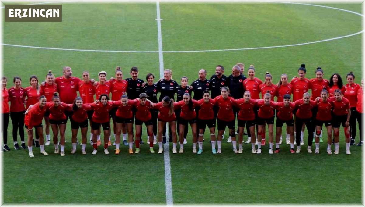 Necla Güngör Kıragası: "Azerbaycan mücadelesi; hayallerimiz doğrultusunda çok büyük önem arz ediyor"