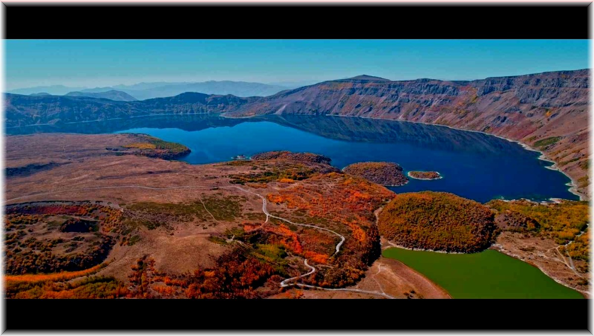 Nemrut'un eşsiz sonbahar manzarası drone ile görüntülendi