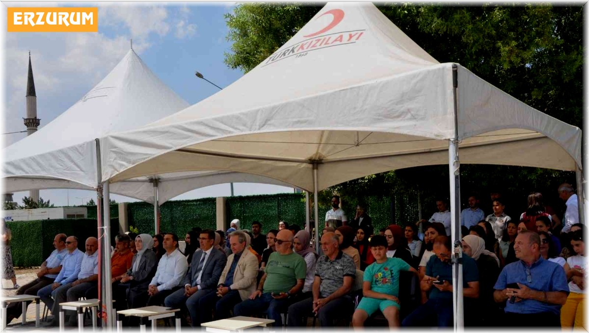 Nene Hatun çocuk evleri sitesinde aşure etkinliği düzenlendi