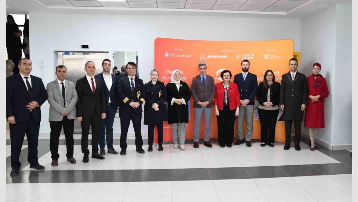 NEWTON Gezici Bilim Atölyesi Malatya'da öğrencilerle buluştu