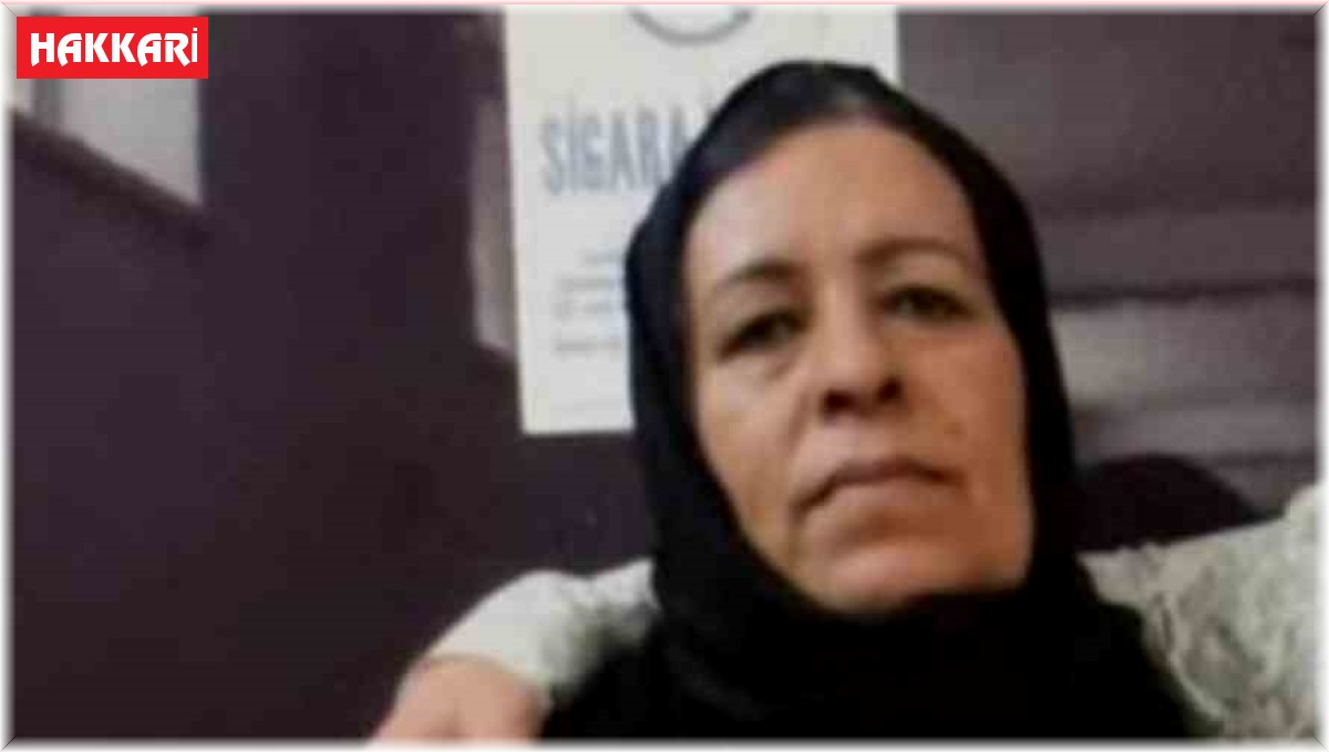 Nişan töreni dönüşünde kazada ağır yaralanan kadın hayatını kaybetti