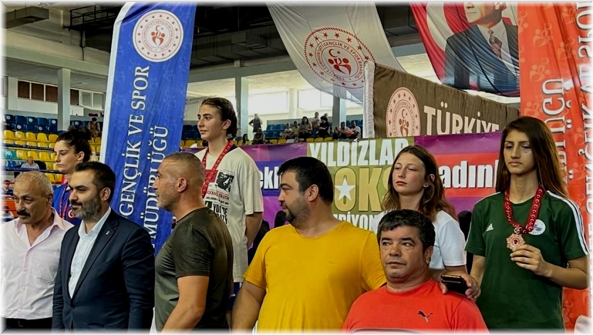 Nisanur Yıldırım, Türkiye 3'üncüsü oldu