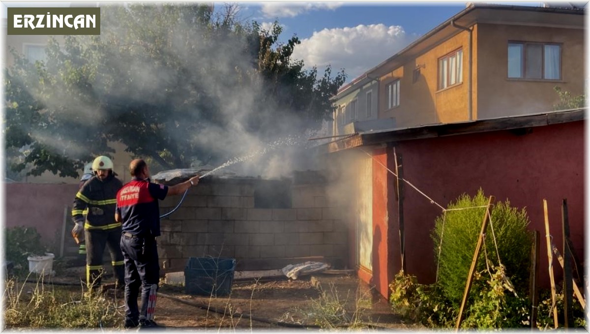 Odunlukta çıkan yangın büyümeden söndürüldü