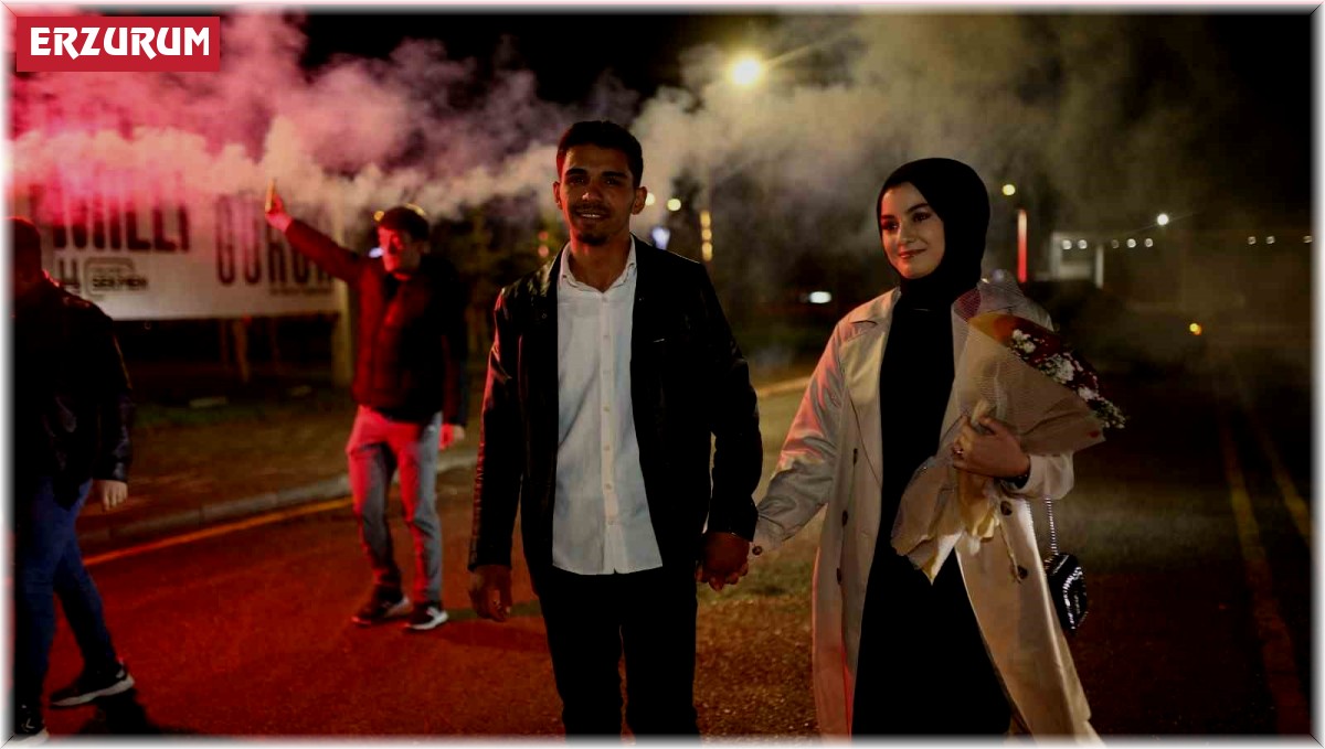 Offroad kulübü üyesinin evlilik teklifi renkli görüntülere sahne oldu