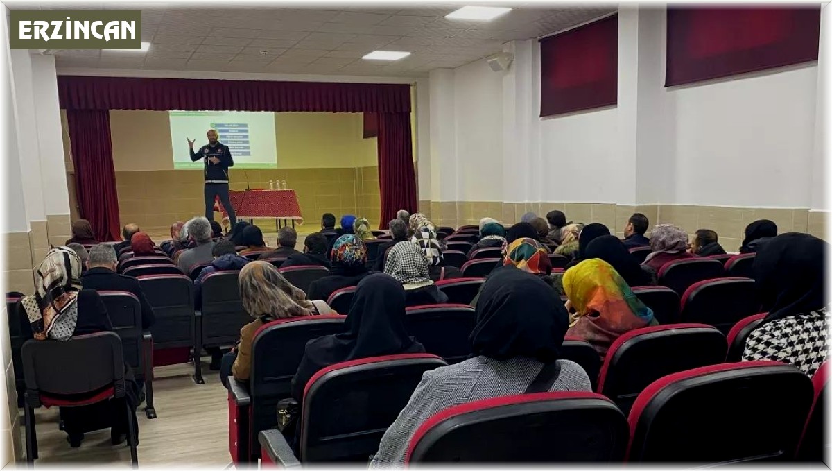 Öğrenci velilerine uyuşturucu bağımlılığı anlatıldı