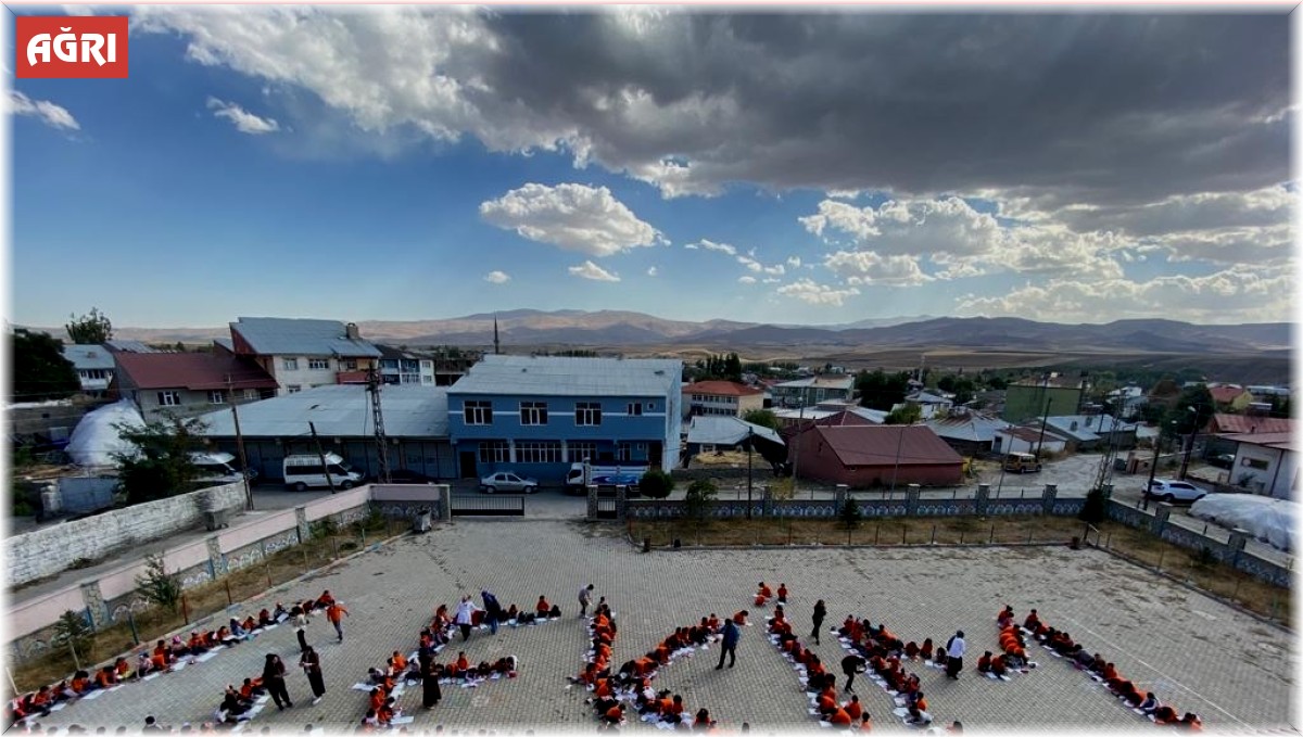 Öğrenciler hayvanlar için çizdi