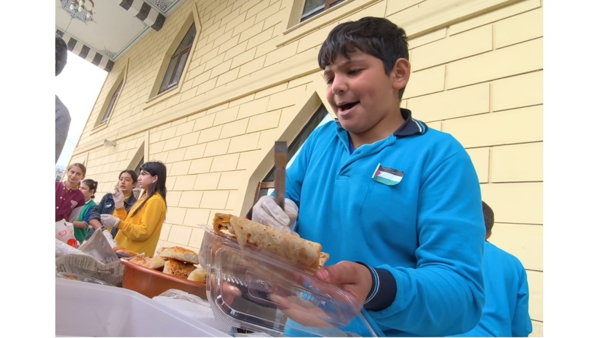 Öğrencilerden Gazze için anlamlı destek