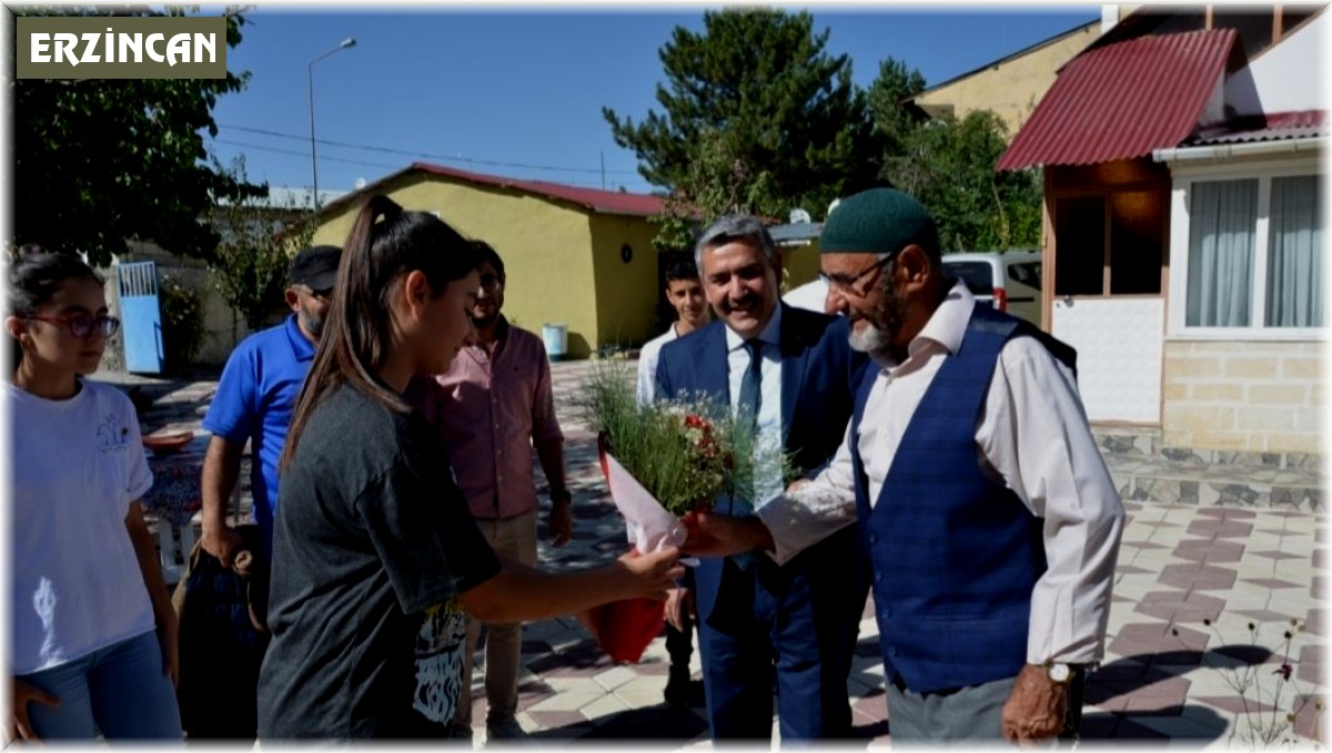 Öğrencilerden Kıbrıs gazisine anlamlı ziyaret