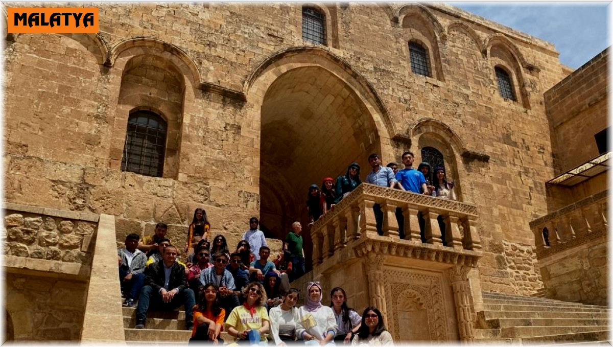 Öğrencilere kültür ve tarih gezisi