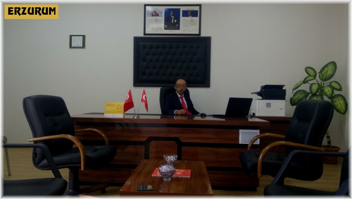 Öğrencinin ağabeyi, okul müdürünü omzundan bıçakladı