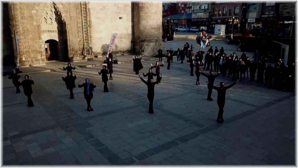 Öğretmenlerden anlamlı klip