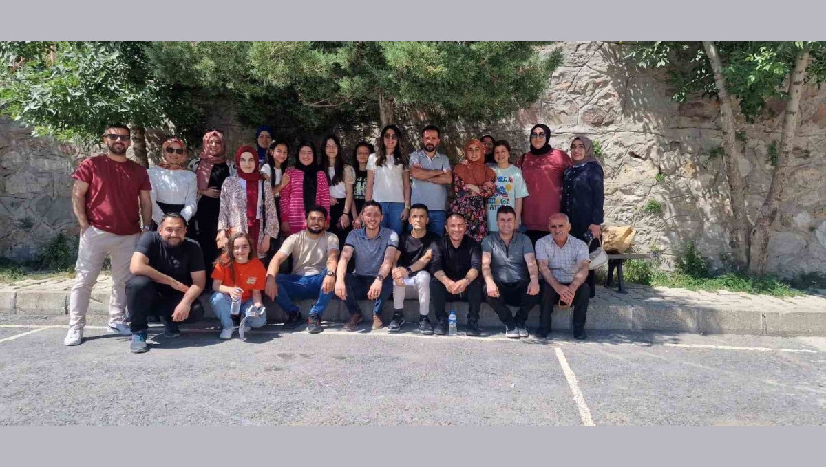 Öğretmenlerden Hakkari'ye ilgi