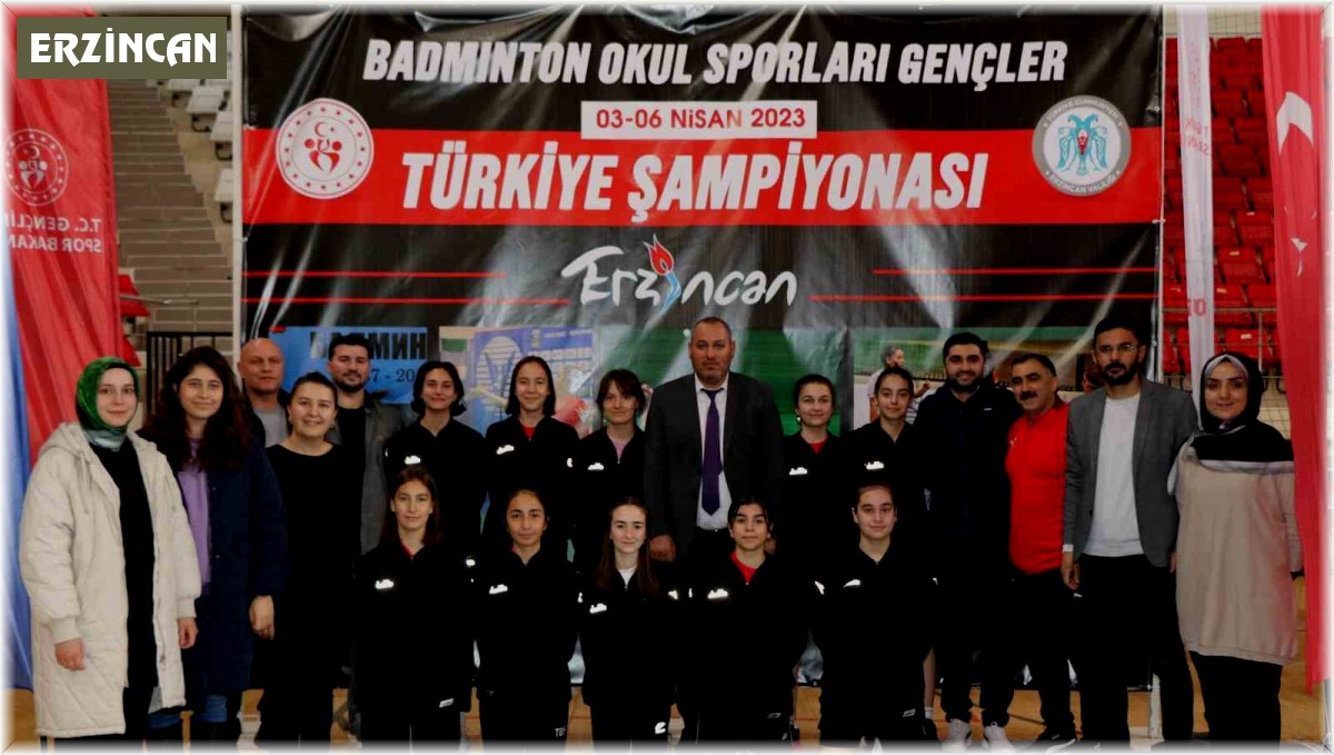 Okul Sporları Gençler Badminton Türkiye Şampiyonası başladı