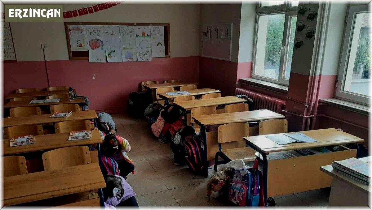 Okulda deprem tatbikatı