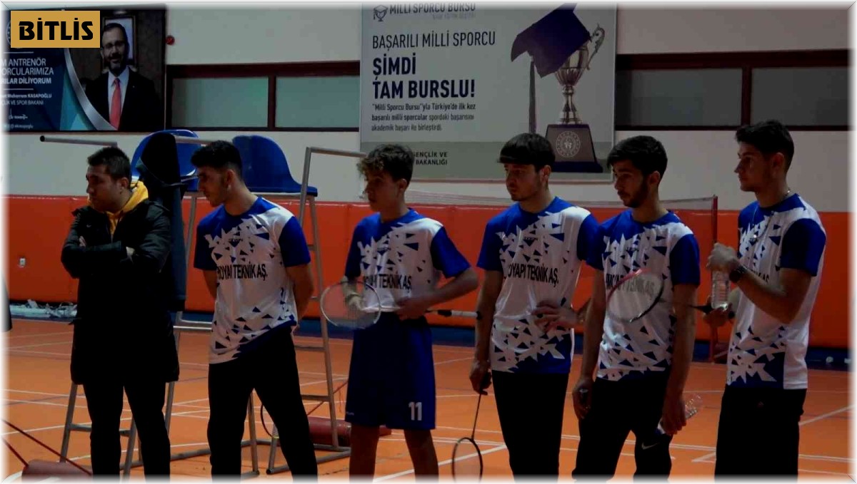 Okullar arası badminton il birinciliği müsabakaları başladı