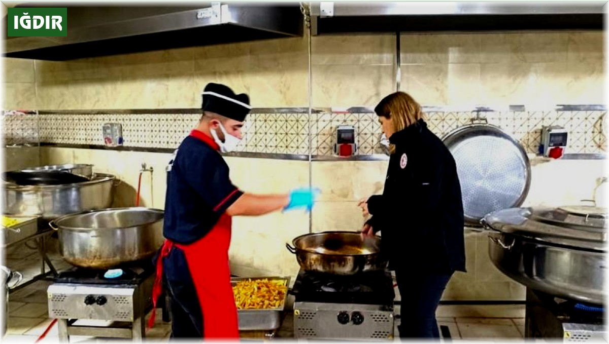 Okullarda gıda kontrol denetimleri gerçekleştiriliyor