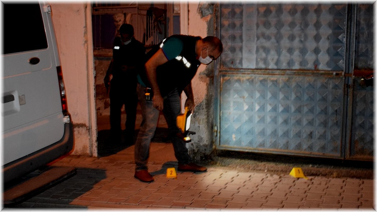 'Ölmeye geldim' dedi bacağından vuruldu