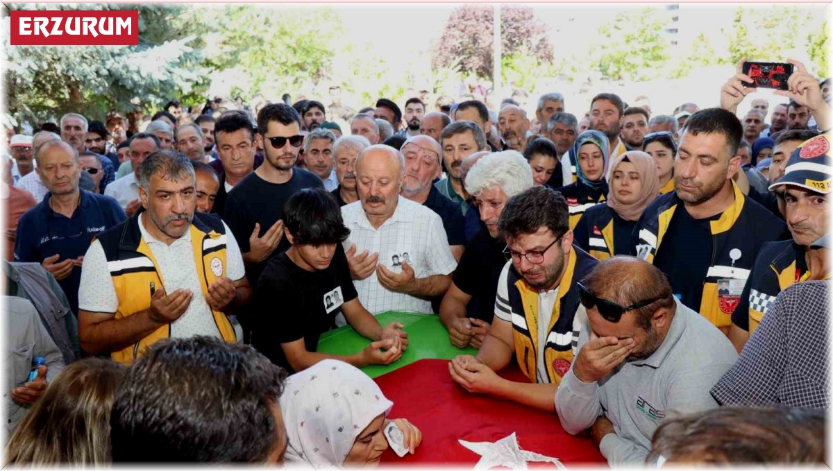 Oltu 112 çalışanlarına ağladı