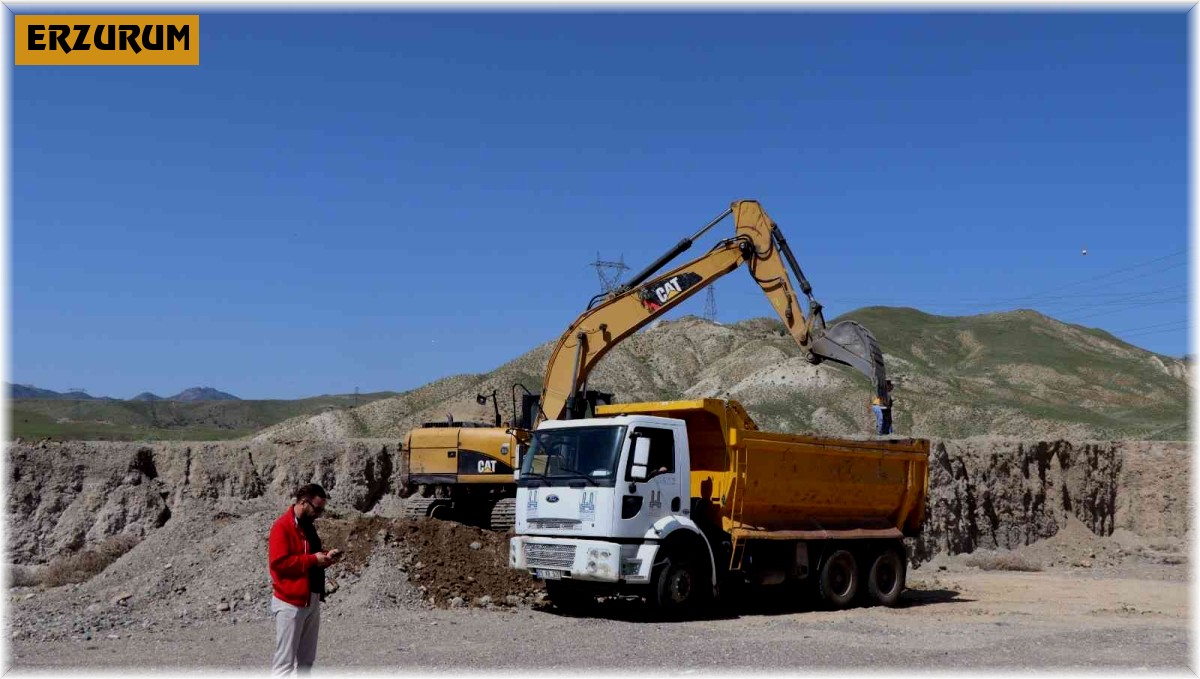 Oltu Çuval Fabrikası'nda inşaat çalışmaları başladı