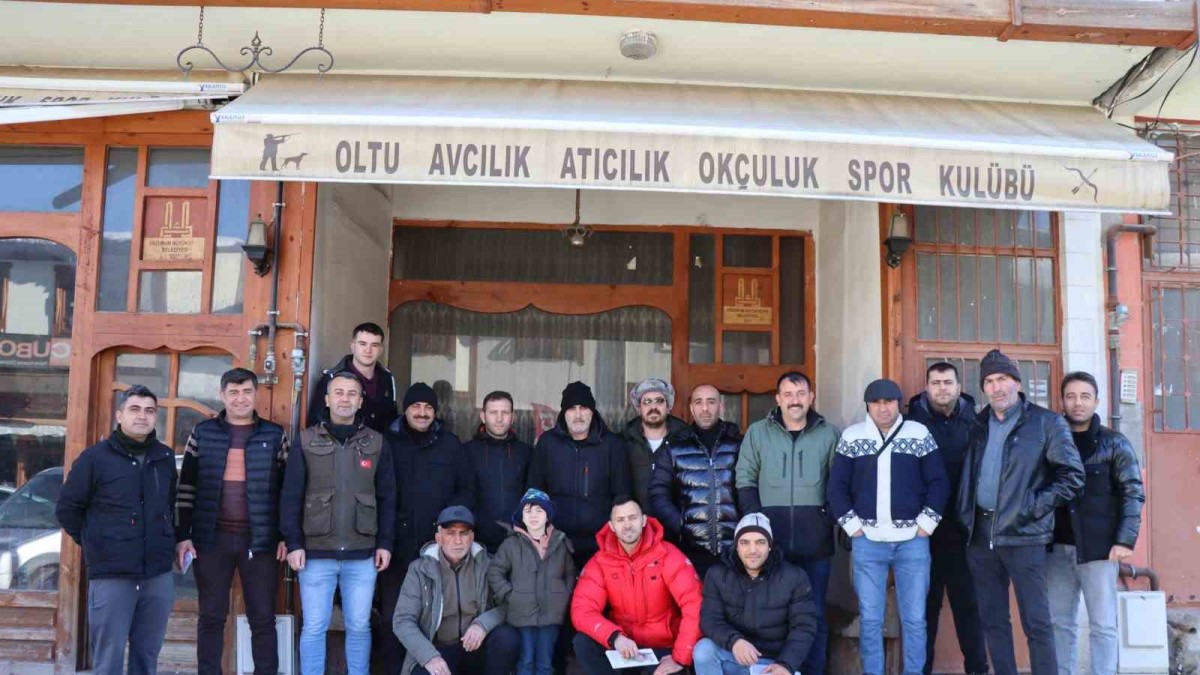 Oltu'da 17 avcı sınava girdi