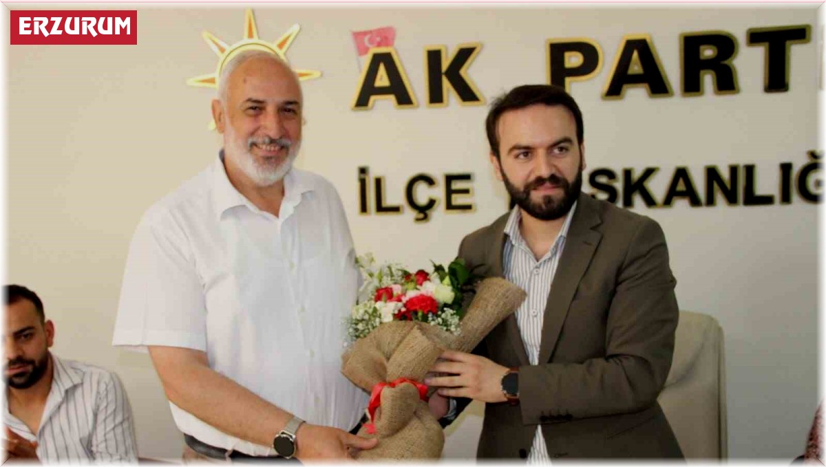 Oltu'da Gülcü görevi Uzun'a devretti