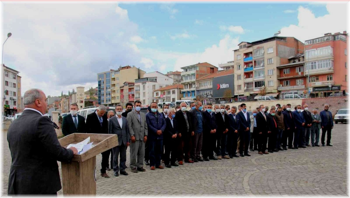Oltu'da Muhtarlar günü kutlandı