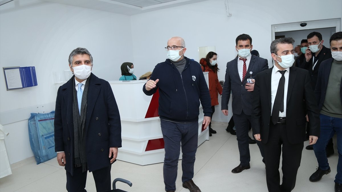 Oltu Devlet Hastanesinin yenilenen acil servis polikliniği hizmet vermeye başladı