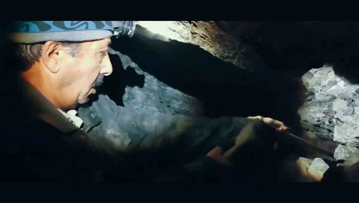 Oltu Taşı'nın zorlu çıkarılma hikayesi