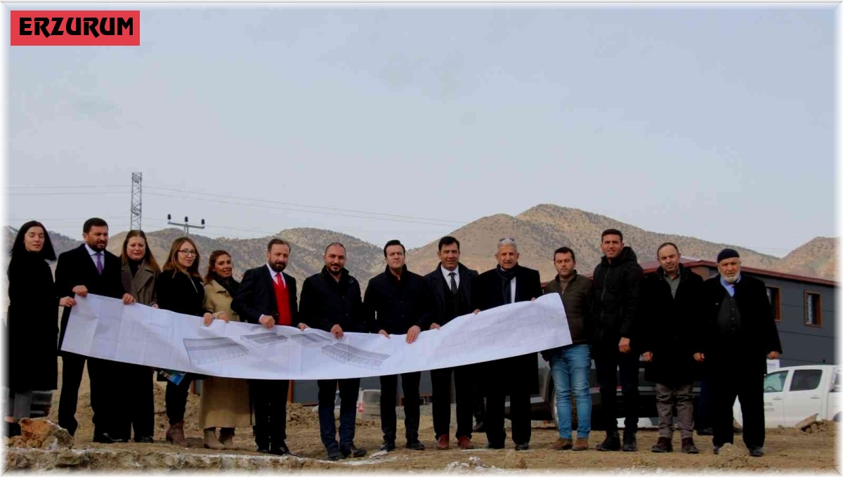 Oltu'ya çuval fabrikası temeli atıldı