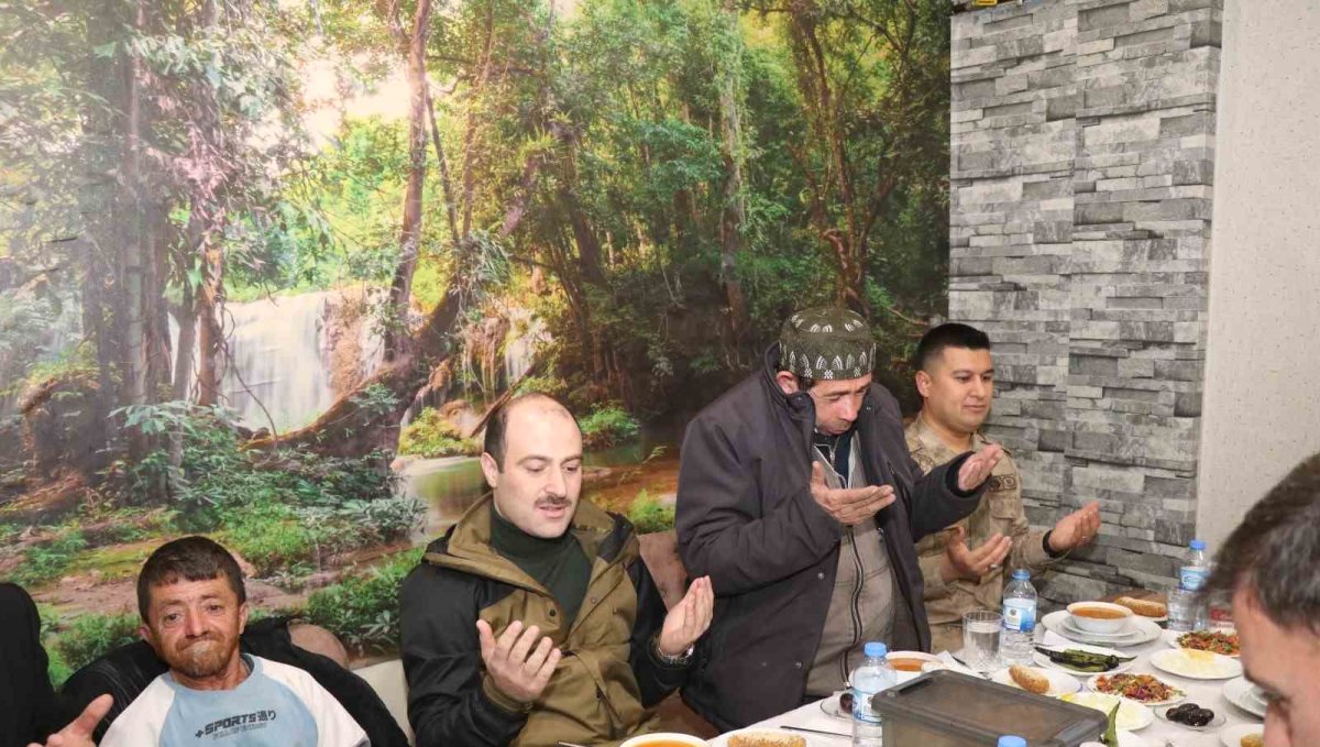 Oltu yürekleri ısıtan iftar
