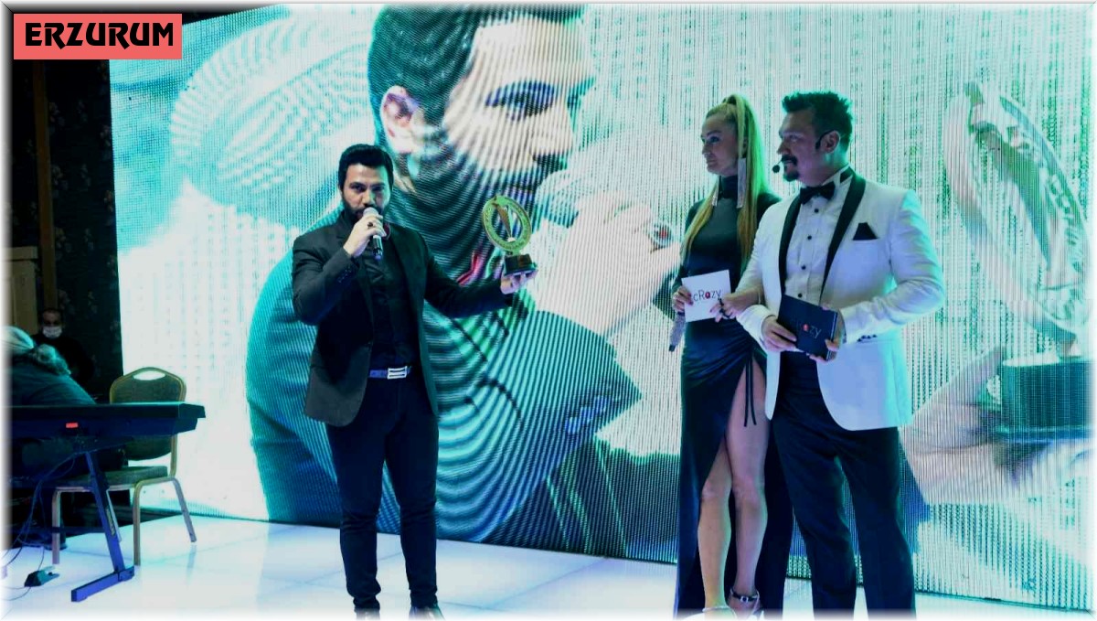 Oltulu sanatçı Akbulut Fantazi Müzik dalında ödül aldı