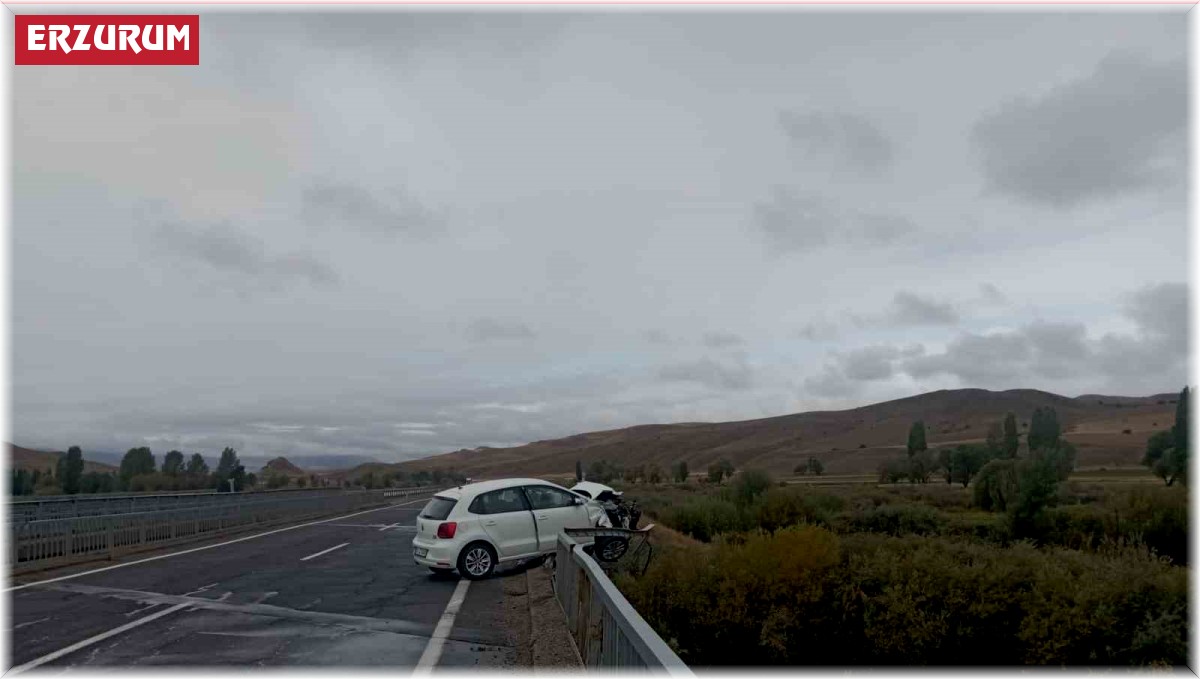 Ölüme ramak kala: Otomobil köprüde asılı kaldı