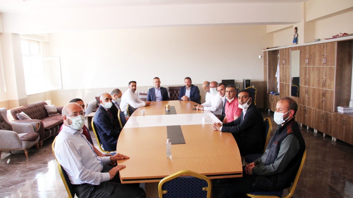 Önder Derneği Bölge Sorumlusu Yıldırım'dan Milli Eğitim Müdürü Tekin'e ziyaret