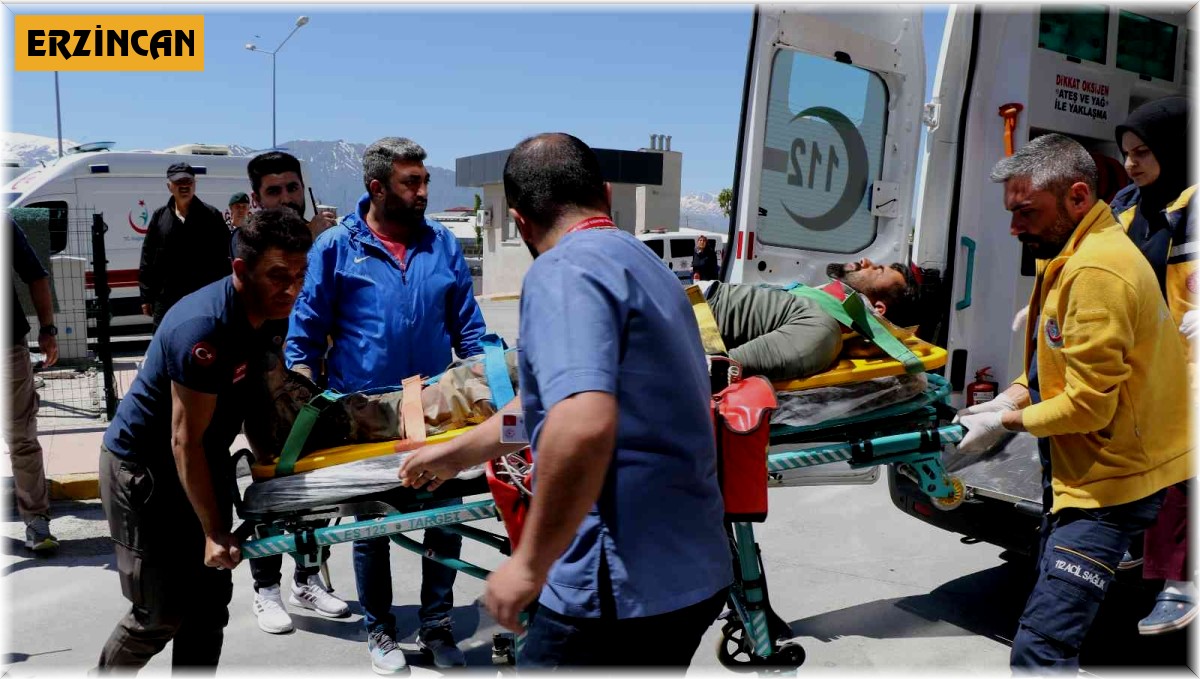 Operasyonda helikopterin inişi sırasında düşen güvenlik korucusu yaralandı