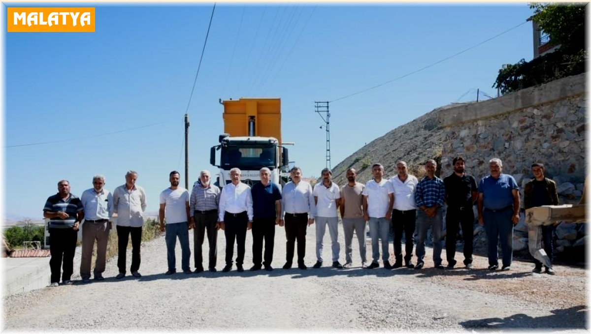 Orduzu'da 5 sokağa daha sıcak asfalt